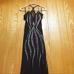 ロングドレスのサムネイル