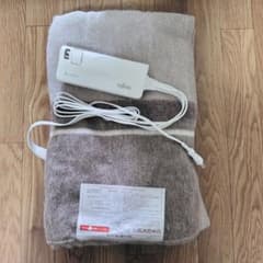 FUJITSU 電気敷毛布✨未使用品のサムネイル
