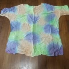 タイダイ柄 半袖ブラウス 刺繍入りのサムネイル