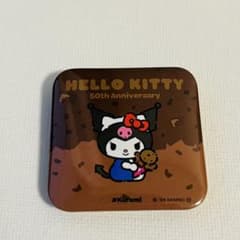 ハローキティ 50周年記念 缶バッジ　サーティーワン　クロミのサムネイル