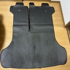 トヨタ純正　カローラフィールダー　ラゲッジマットのサムネイル