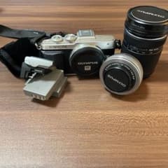 OLYMPUS PEN E-PL7 ダブルズームキットのサムネイル