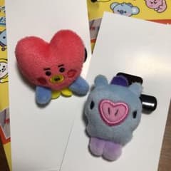 新品　BT21 ぬいぐるみバッジ　TATA MANGのサムネイル