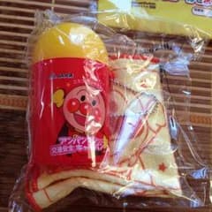 値下げ送料込み(*^^*)アンパンマンおしぼりセットのサムネイル
