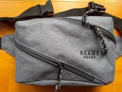 BEAMS HEART / ツイスト ジップ ウエストポーチのサムネイル