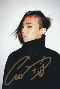 BIGBANG♡ジヨン 直筆サイン入り 写真 G-DRAGON/ビッグバン - メルカリ