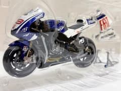 ミニチャンプス 1/12 ヤマハ YZR-M1 MotoGP 2010 ロレンソ ミニチャンプス 1/12 ヤマハ YZR-M1 MotoGP 2010 ロレンソ - メルカリ