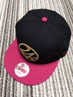 【✅新品未使用✨】24karats ニューエラ キャップ ブラック ピンクのサムネイル