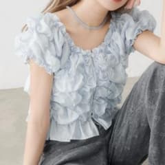 kastane クシュクシュブラウス　サックスブルー kastane クシュクシュブラウス サックスブルー - メルカリ