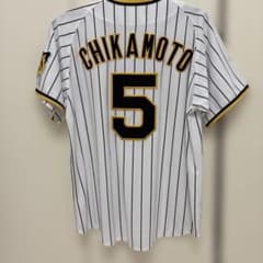 最終値下げ　阪神タイガース 近本光司 ユニフォーム Sサイズ ファンクラブグッズのサムネイル
