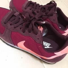 NIKE レディーススニーカー♥美品のサムネイル