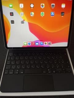 iPadPro第2世代11インチ256GB+MagicKeyboard(JIS)のサムネイル