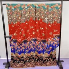 8513 振袖 成人式 舞台衣装 カラフル 鳳凰 吉祥模様 襦袢つき 少々ヤケ 