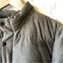 【新品】日本未発売　ダウン ジャケット ノースフェイス ヌプシ 激安のサムネイル