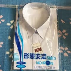学生半袖 ワイシャツのサムネイル