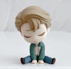肩ズン ガチャガチャ BTS ジミンのサムネイル