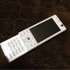 docomo F-05Cのサムネイル