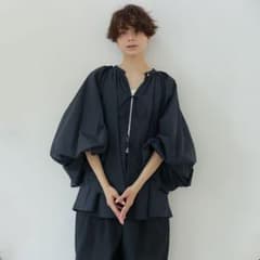 ETRE TOKYO パフスリーブのシャツ ETRE TOKYO パフスリーブのシャツ - メルカリ
