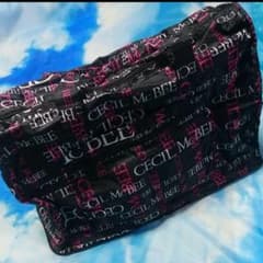 がーる様専用♥️CECIL McBEE　ロゴ折り畳みボストンバッグ　旅行バックのサムネイル