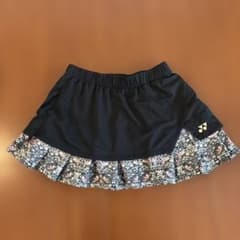 ヨネックス　スコートのサムネイル