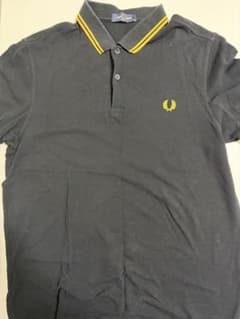 FRED PERRY ポロシャツ ブラック×イエローのサムネイル