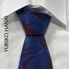TG2531 YUKIKO HANAI 리프 무늬 무늬 실크 넥타이