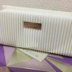 XXX様専用☆値下げ ブルガリ ポーチ 白のサムネイル