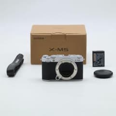 【ショット数394】FUJIFILM X-M5 ボディ シルバー ショット数394】FUJIFILM X-M5 ボディ シルバー - メルカリ