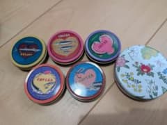 六花亭とチョコレートの空き缶　caviar　THEOBROMA　美品のサムネイル