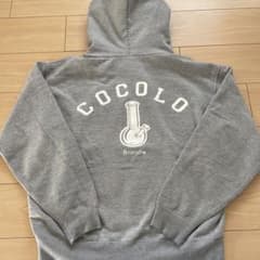 COCOLO グレー フード付きトレーナー XLのサムネイル