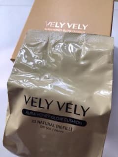 VELY VELY クッションファンデ 23 レフィルのサムネイル