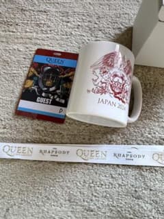 QUEEN + ADAM LAMBERT 2024 マグカップ＆ストラップのサムネイル