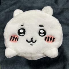 本日２７日限定価格！ちいかわ✳︎ブランケット✳︎枕✳︎キャラクター✳︎新品未使用品のサムネイル