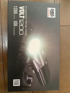 cateye VOLT1200 自転車用LEDライトのサムネイル
