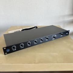 AKG by HARMAN デジタルミキサー DMM 4/2/2のサムネイル