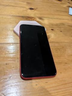 週末値引き Apple iPhone 11 赤 画面割れ有り 週末値引き Apple iPhone 11 赤 画面割れ有り - メルカリ