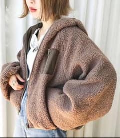 他よりお得早い者勝ち！apres アプレジュール ボアブルゾンのサムネイル