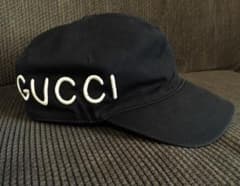 GUCCI グッチ ベースボール キャップ ブラック ロゴ LOVED 帽子 黒 