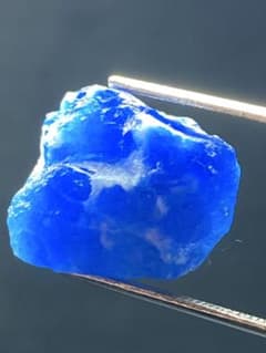 ハユーン アウイン アウイナイト 18.2ct 原石 コバルトブルー - メルカリ