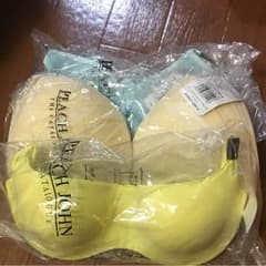 ピーチジョン ブラ3点セットのサムネイル