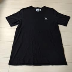 adidas  Tシャツ  Mサイズ  無地黒  美品のサムネイル