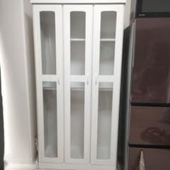 IKEA 3枚扉 ガラスキャビネット ホワイト 食器棚 本棚 IKEA 3枚扉 ガラスキャビネット ホワイト 食器棚 本棚 - メルカリ