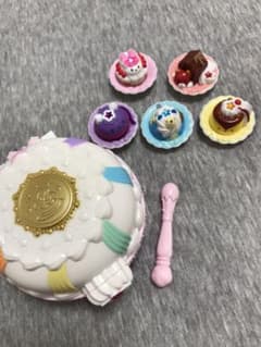 キラキラプリキュアアラモード スイーツパクトのサムネイル