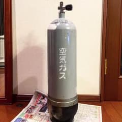 ダイビングタンクのサムネイル