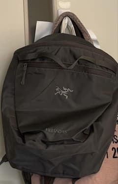 ARC’TERYX 15L リュックのサムネイル