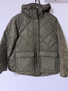 H&M フード付きキルティングジャケット　新品のサムネイル