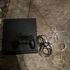 SONY PlayStation 4 本体 CUH-2100A B01のサムネイル