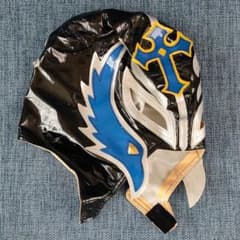 レイ・ミステリオ　レプリカマスク　2009年WWEグッズのサムネイル