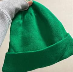 グリーン 緑 ニット帽のサムネイル