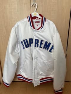 supremeスタジャンのサムネイル